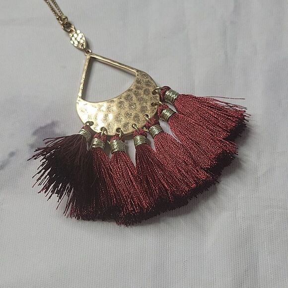 Influence Red Tassel Necklace - Picture 2 of 2